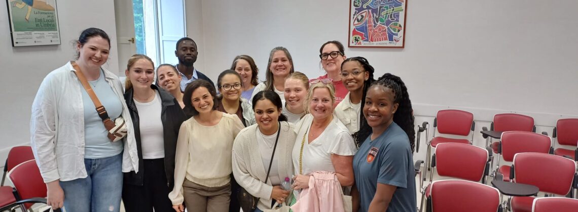 e5fcb3d4-8d3b-48ad-8832-880f9cf33ec5